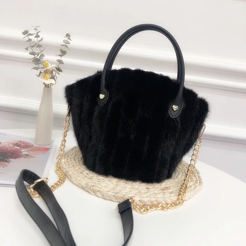 Mink Fur Bag Real Fur Bucket Bag Women\'s Crossbody Shoulder Bag Fashion Plush Handheld Bag Luxury Ladies Shell Clutch Bag