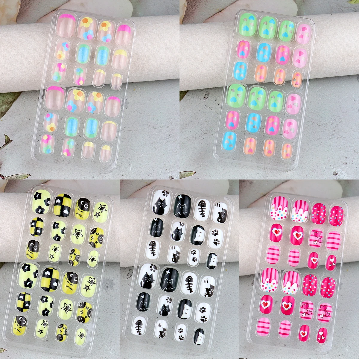 120Pcs/Set Heart Pattern Kids Nails Press On False Nail Art Tips Pre-glue Short Full Cover Fake Nails for Little Girl Toys