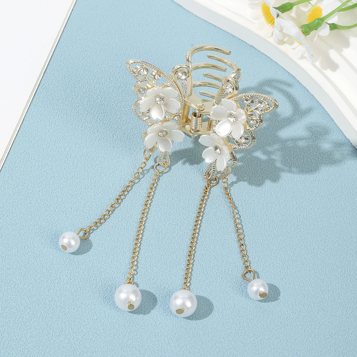 AWAYTR الخرز شرابة حجر الراين فراشة ذيل حصان مشبك شعر كراب إكسسوارات الشعر للنساء مقاطع الشعر دبابيس الشعر فتاة المشابك