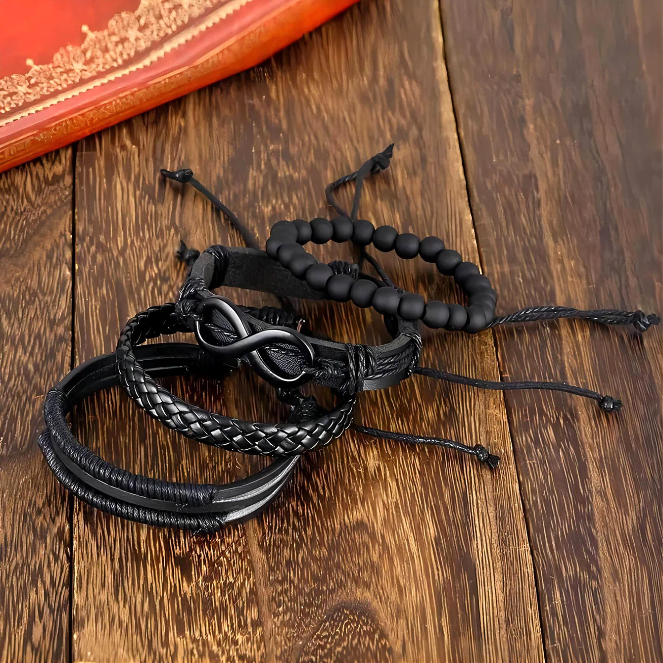 4-piece bead leather bracelet set Suitable for parties, dates, daily wear, and ideal as a gift.