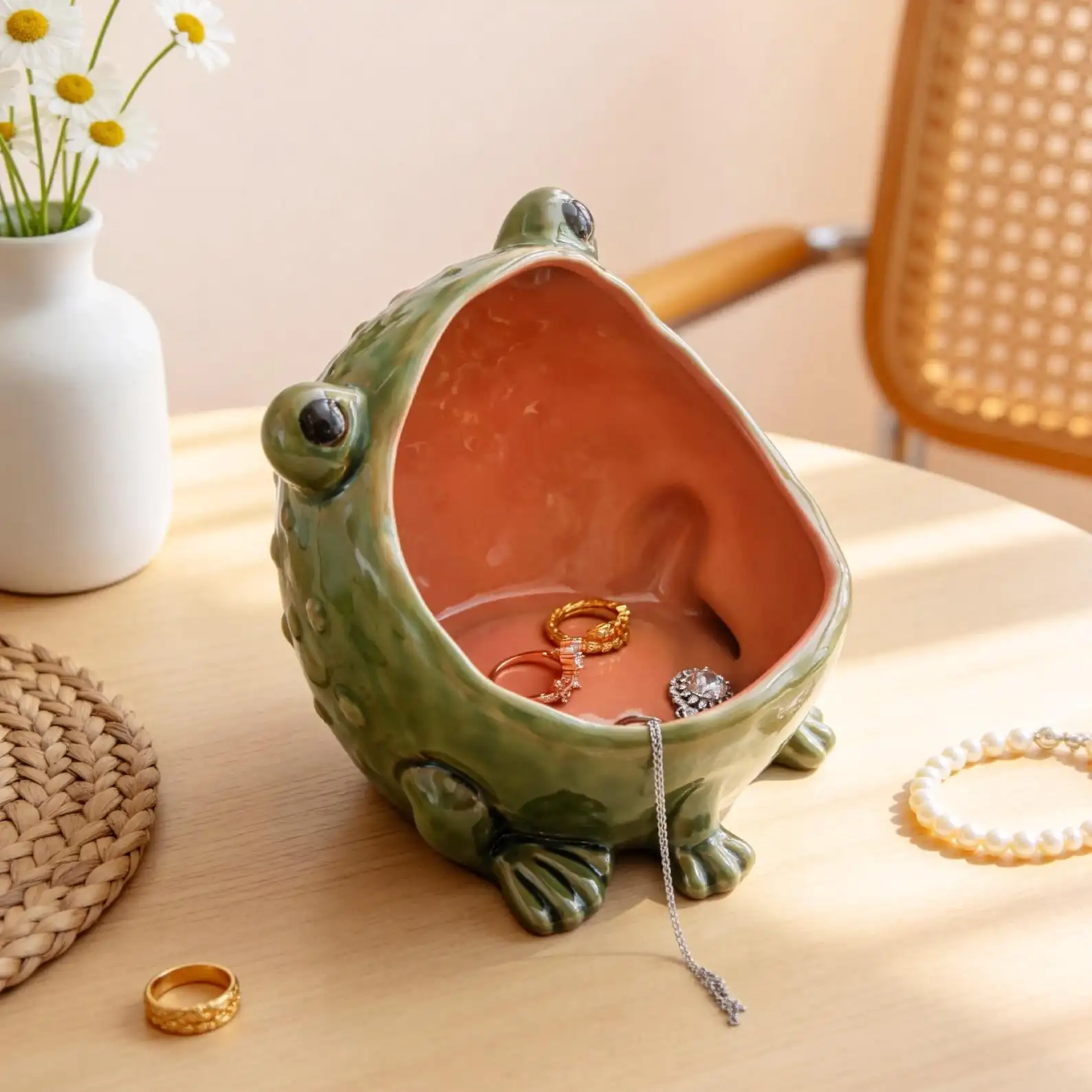 

Frog Jewelry Dish, Cute Ring Holder Bowl,Big Mouth Toad Ring Holder,Cute Frog Desk Decor,Catchall Key Bowl,Gift for Women