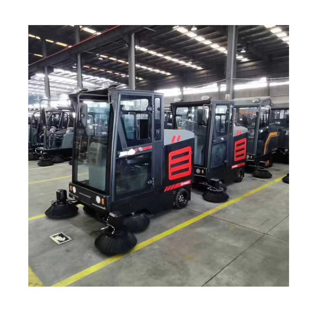 2026 Ironbee Factory Direct Sales of New Fully Enclosed Road Sweeper/driving Road Sweeper/pavement Cleaning Machine