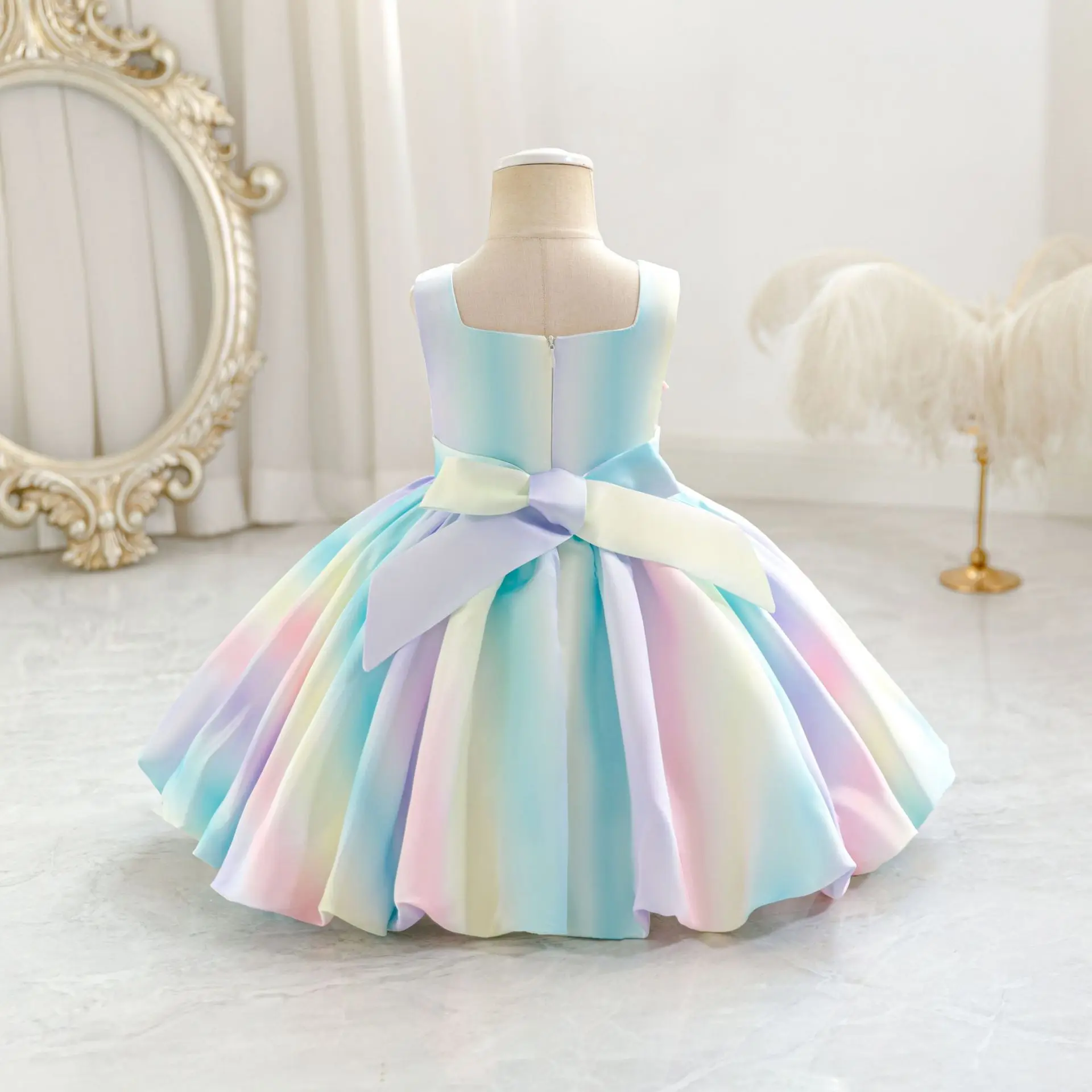 HETISO 3D Appliques Girls Party Dress Kids Baby Gradient Birthday Princess Gown Child Christmas Costume 4-8 Years