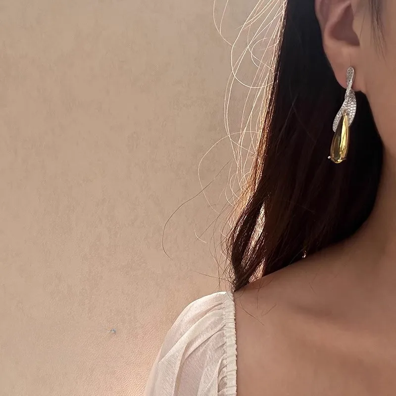 Zircon Leaf Light Luxury Temperament Fashion Earrings