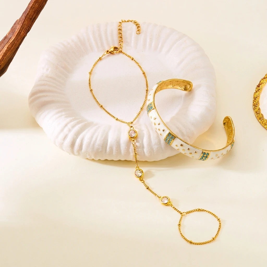 Vergoldetes Edelstahl-Armband-Set mit Zirkonia-Handkette und Emaille-Armreif für Damen, Zierliches CZ-Party- und Hochzeits-Schmuckgeschenk – Detail 7