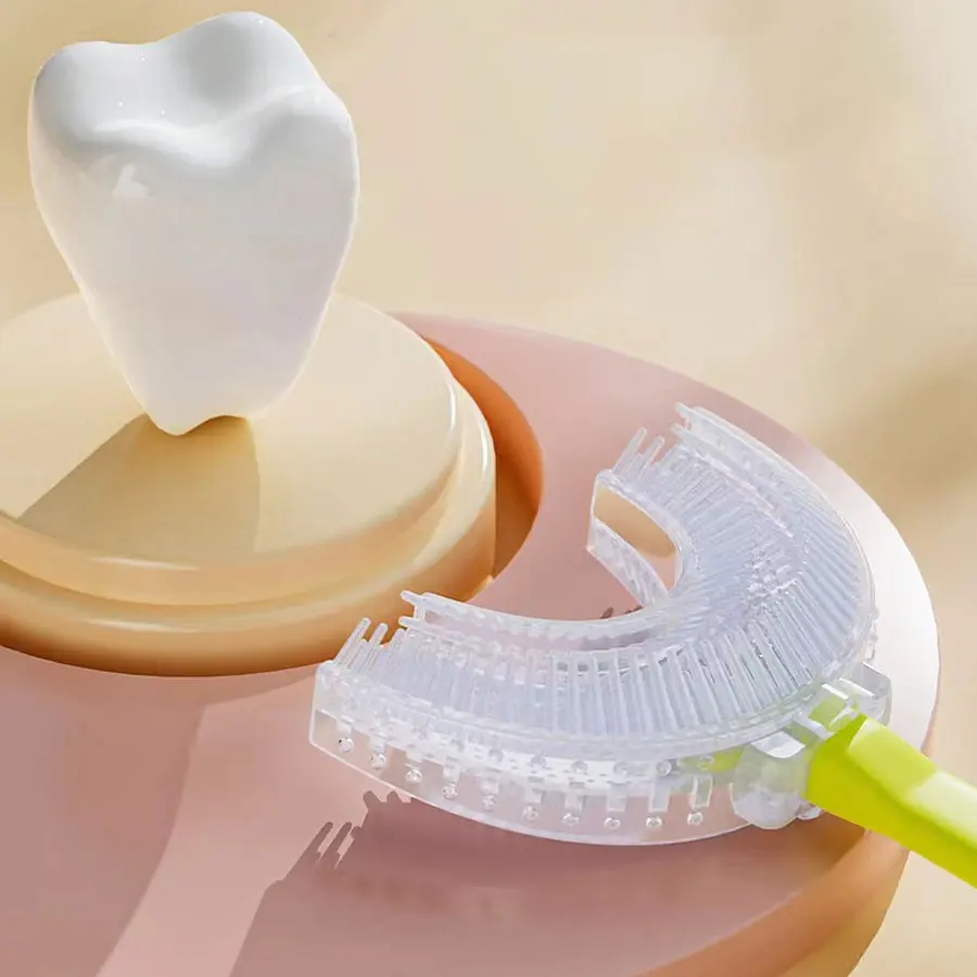 

Детская U-образная зубная щетка для детей от 2 до 12 лет, силиконовая зубная щетка с мягкой щетиной, детская зубная щетка для тренировки полости рта, набор для чистки полости рта