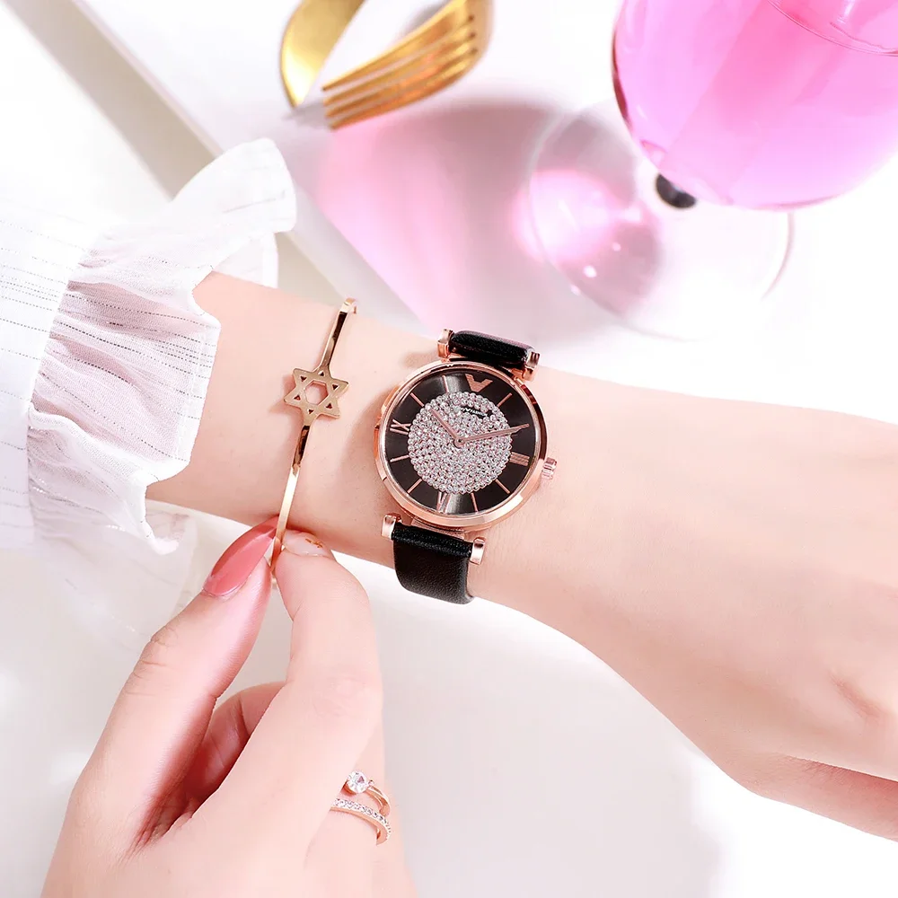 New Elegant Luxury Watches Women Alloy Analog Quartz Red Ladies Wrist Watch Rhinestone Leather Strap Watches for Women