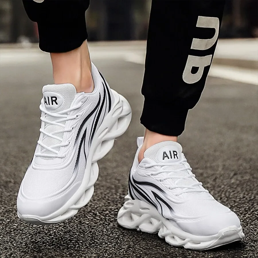 Youth Student Running Shoes Men Flame Printed Walking Sneakers Knit Athletic Sport Blade Cushioning Lightweight Jogging Trainers