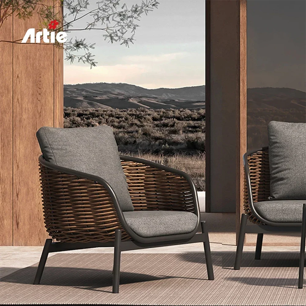 

Modern Hotel Wicker Outdoor Furniture High Quality Luxury Garden Patio Outdoor Rattan Sofa