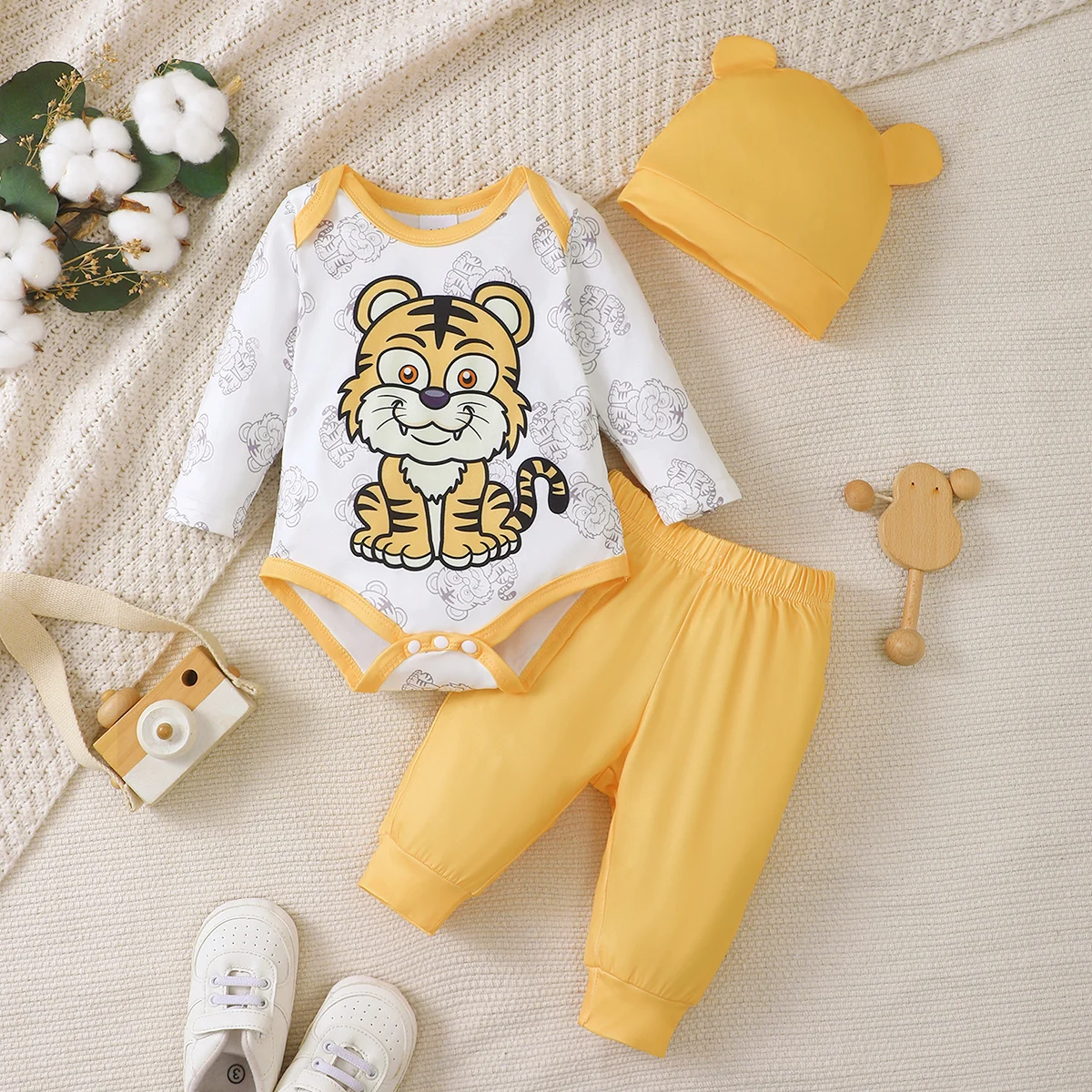3Pcs Baby Boy Set Cute Tiger Printed Bodysuit+Pants+Hat Baby Boy Spring and Autumn Set Suitable for Newborns Aged 0-9 Months