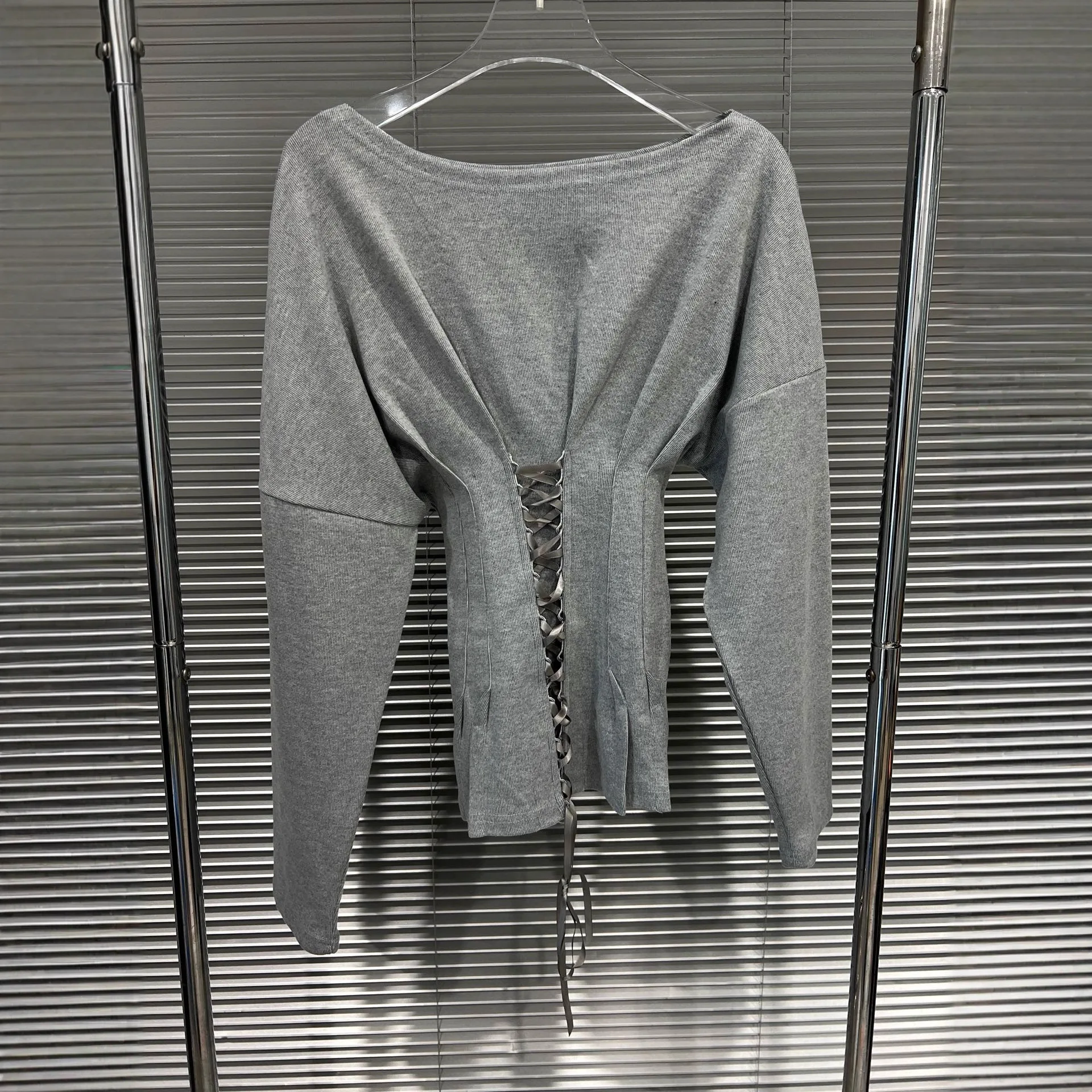 

2025 Autumn New Fashion Slim Fit Long Sleeve Tshirt Korean Style Elegant Lady Y2K Tops