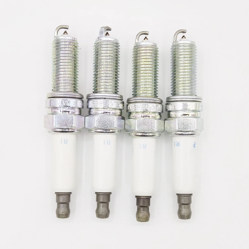 

4PCS A0041595803 Iridium Spark Plugs For Mercedes-Benz W203 W204 W211 W212 C204 C209 A209 CL203 S203 S204 S211 0041595803