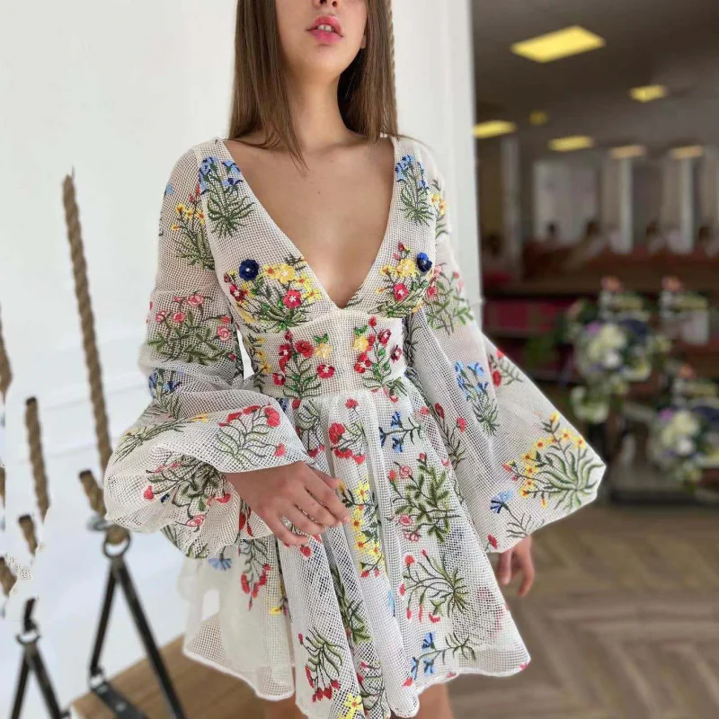 

2024 Summer New-Border Women's Clothing Mesh Embroidered DesignSleeve Fairy Dress Birthday Party Dress