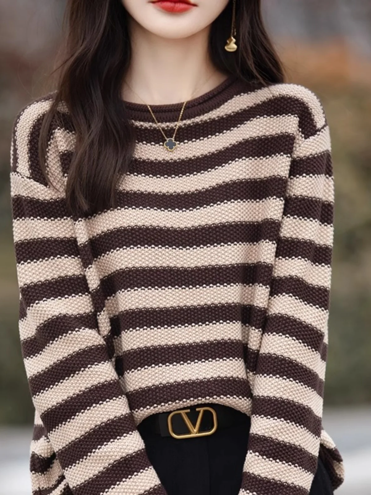 

Свободная вязаная длинная толстовка с капюшоном в полоску све, утягивающий базовый слой, удобный повседневный круглый свитер Ne Design