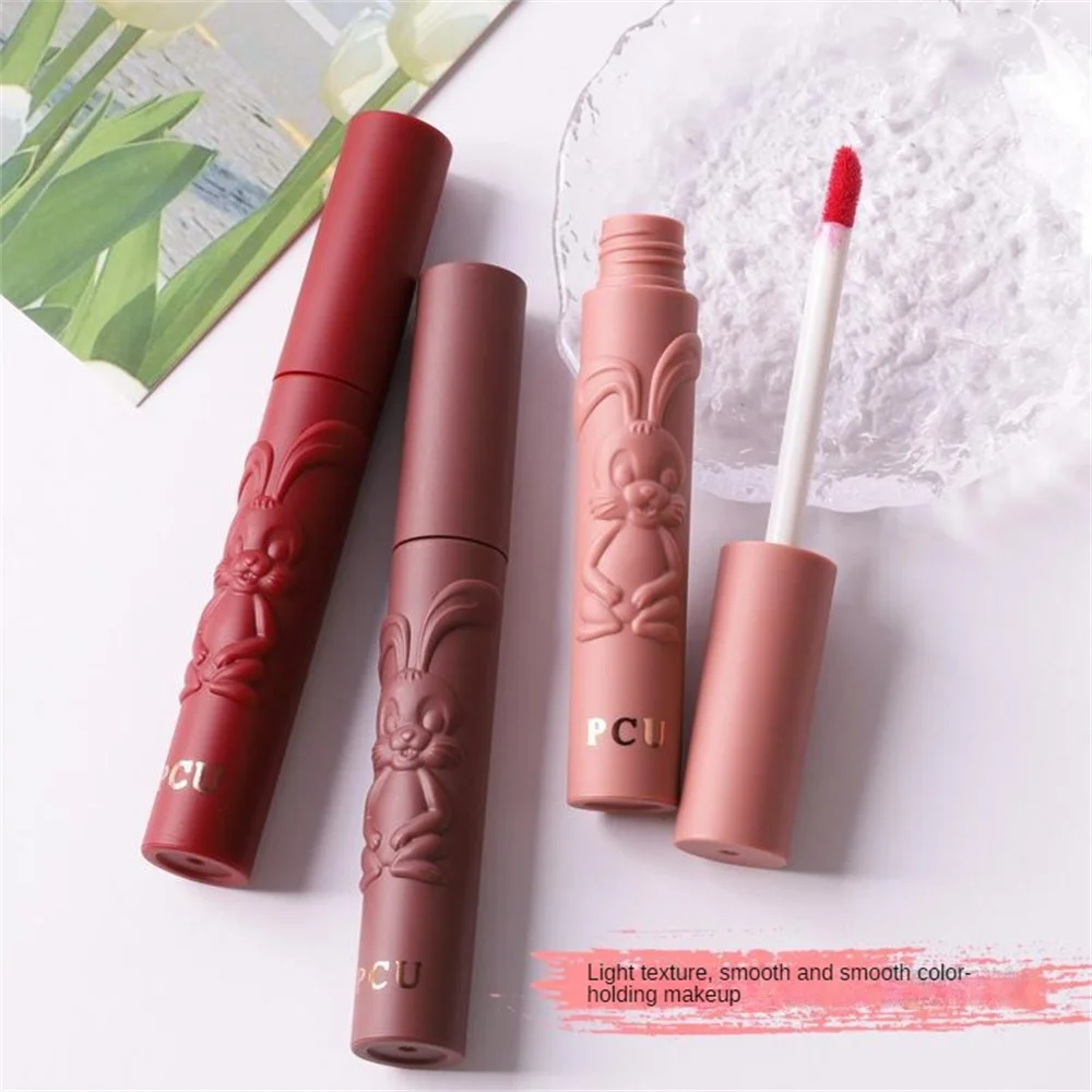 No Smudge Lip Gloss Non Stick Cup Colorless Show Moisturizing Lip Gloss Rich Easy To Push Boost Your Complexion