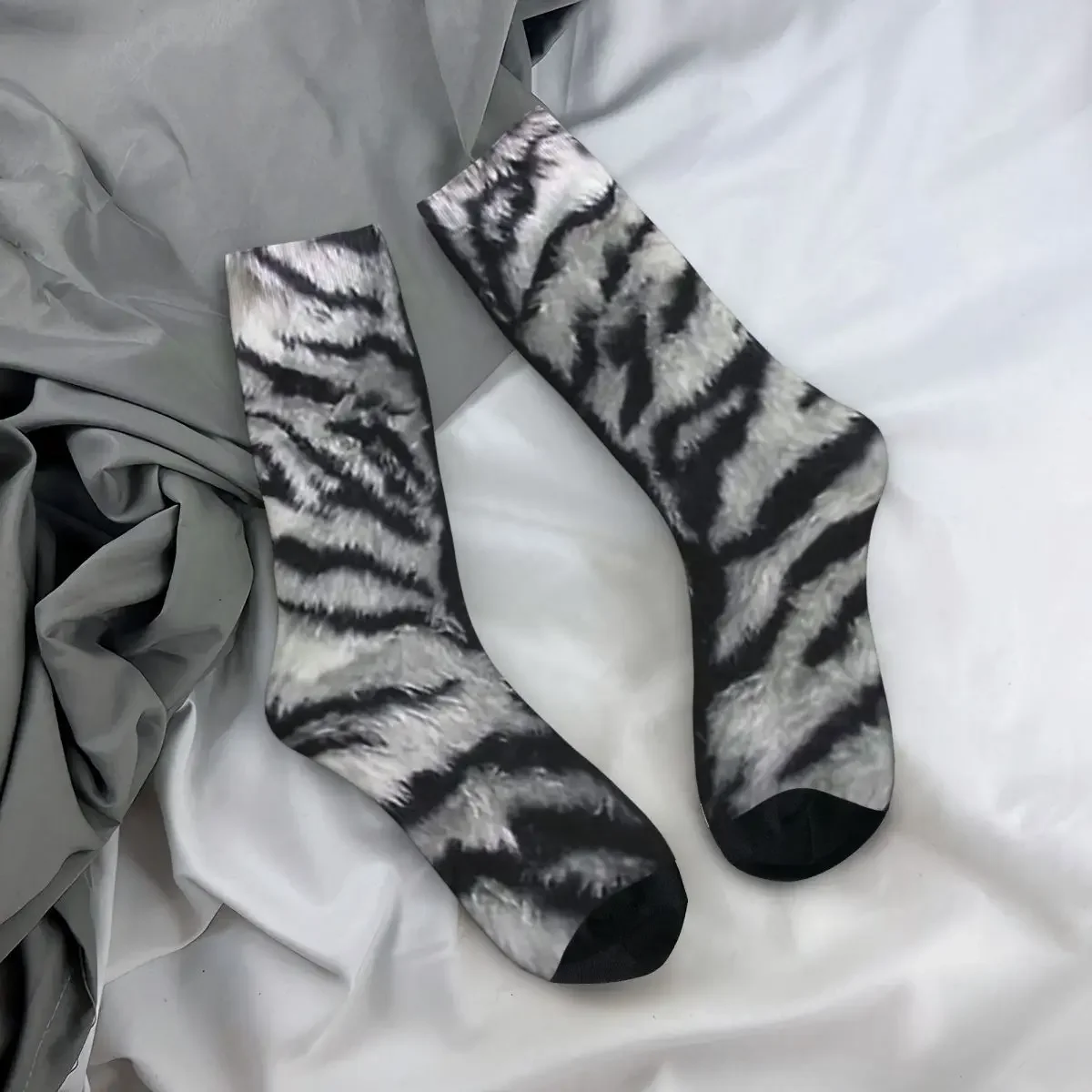 

All Seasons Crew Stockings White Tiger Print Animal Skin Fur Pattern Socks Fashion Long Socks Men Women Valentine's Day Gifts
