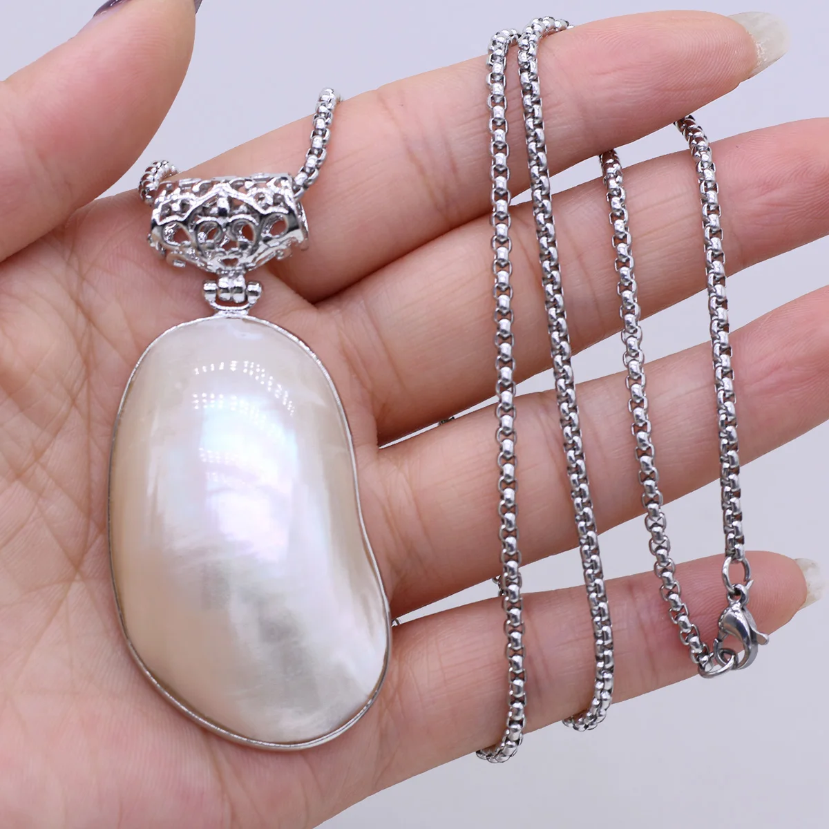 60CM Natural Stone Pendant Necklace Egg Shape White Shell Pendant for Women Making DIY Jewerly Accessory Party Gift