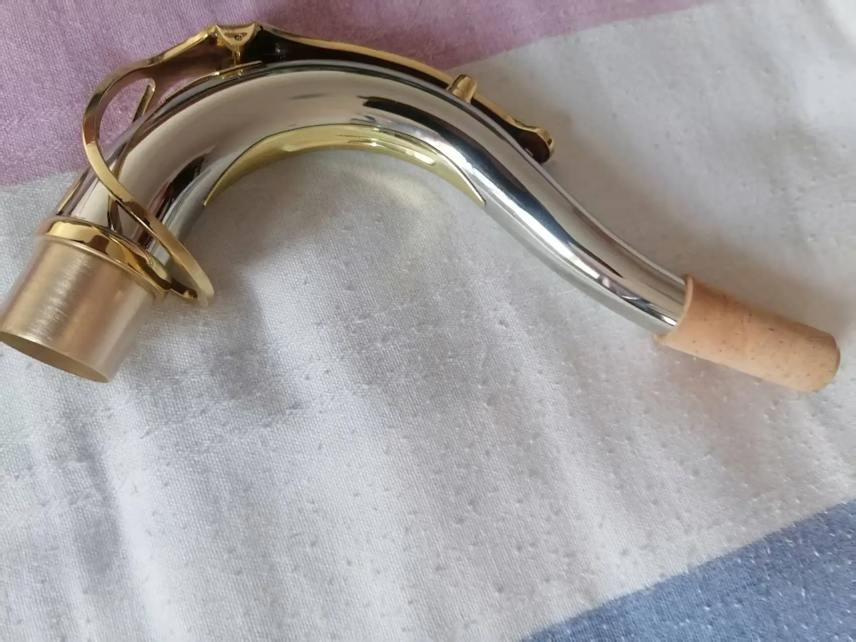 

White copper tenor saxophone neck bend B flat tenor neck bend elbow universal tone good