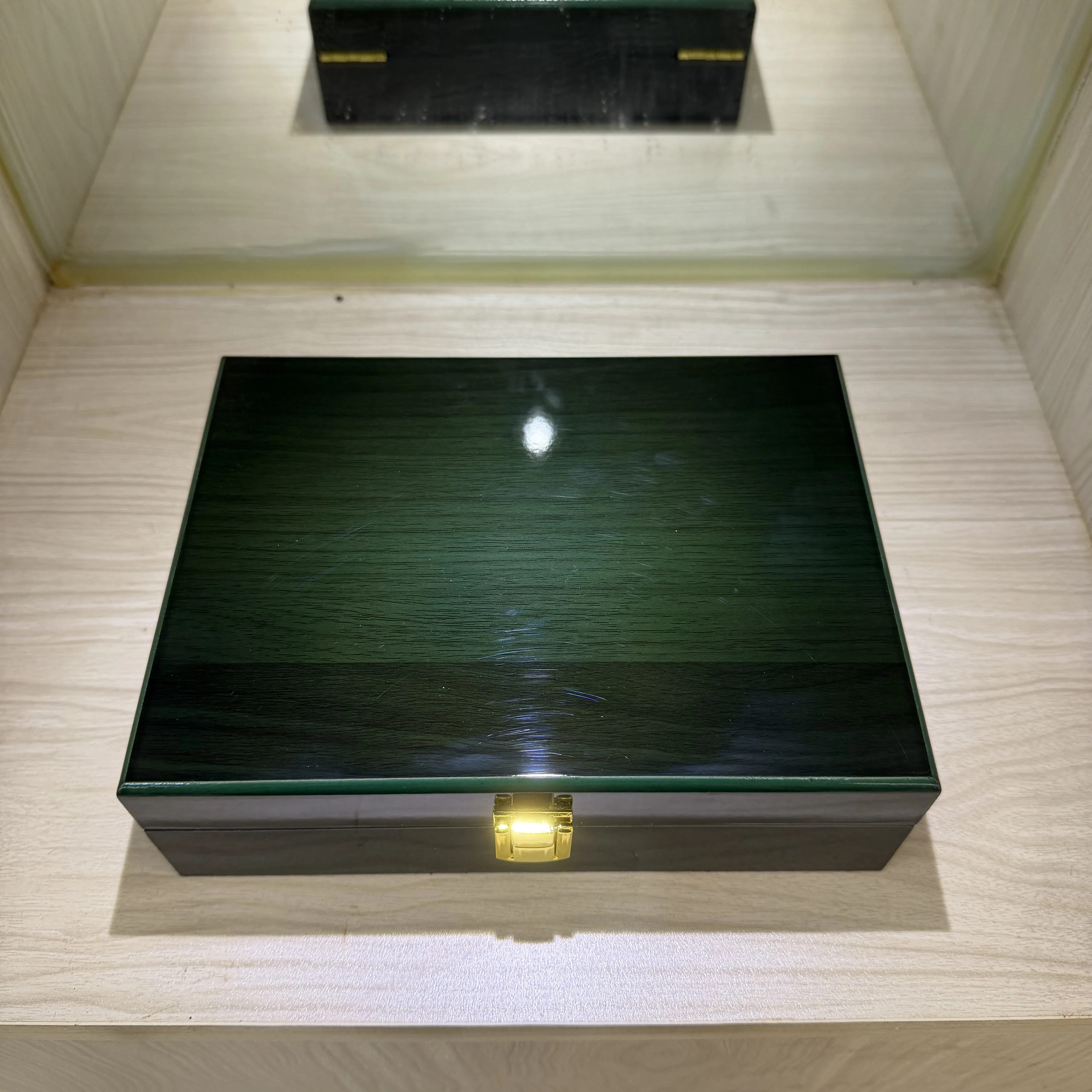 Bar Cart Gold - Scatola Portagioie in Legno Verde Scuro