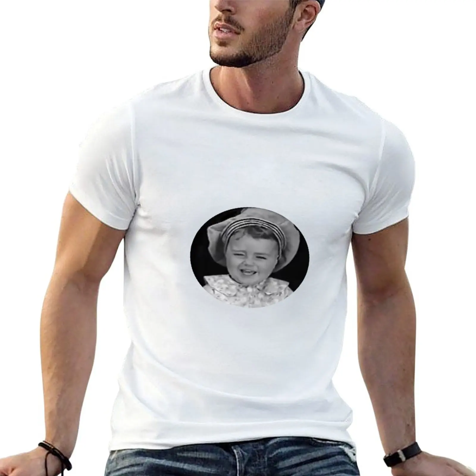Spanky is adorable T-Shirt Minimal Art Print T-Shirt