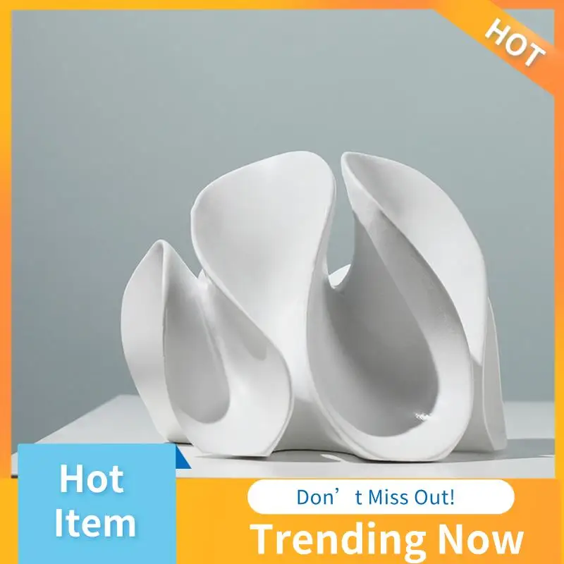 

1 Piece Wavy Statue Resin Abstract Sculpture Minimalist Decoration White Unique Ornaments Home Decor For Living Room Bedroom