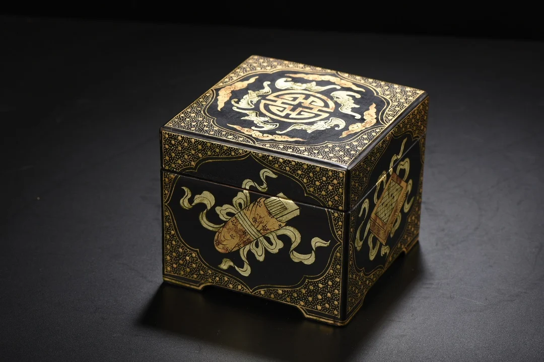 Old wood Lacquerware Outline in gold Bat Flower Pattern Five Blessings for Longevity Box Study Seal Box Storage Box