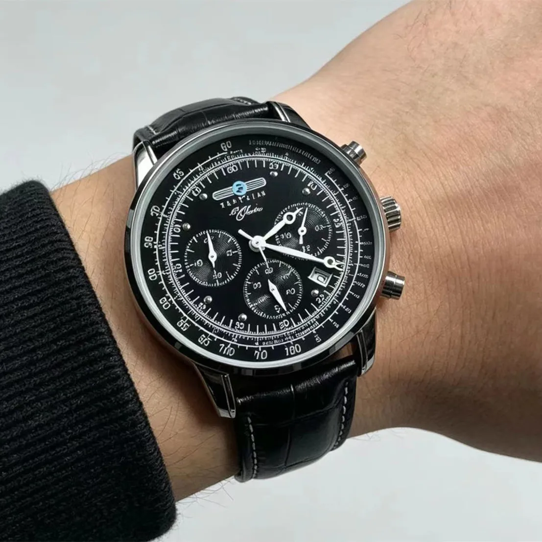ファッショナブルなビジネスツェッペリンウォッチ高級日付メンズウォッチトップレザーストラップ防水腕時計カジュアルスポーツクォーツ時計