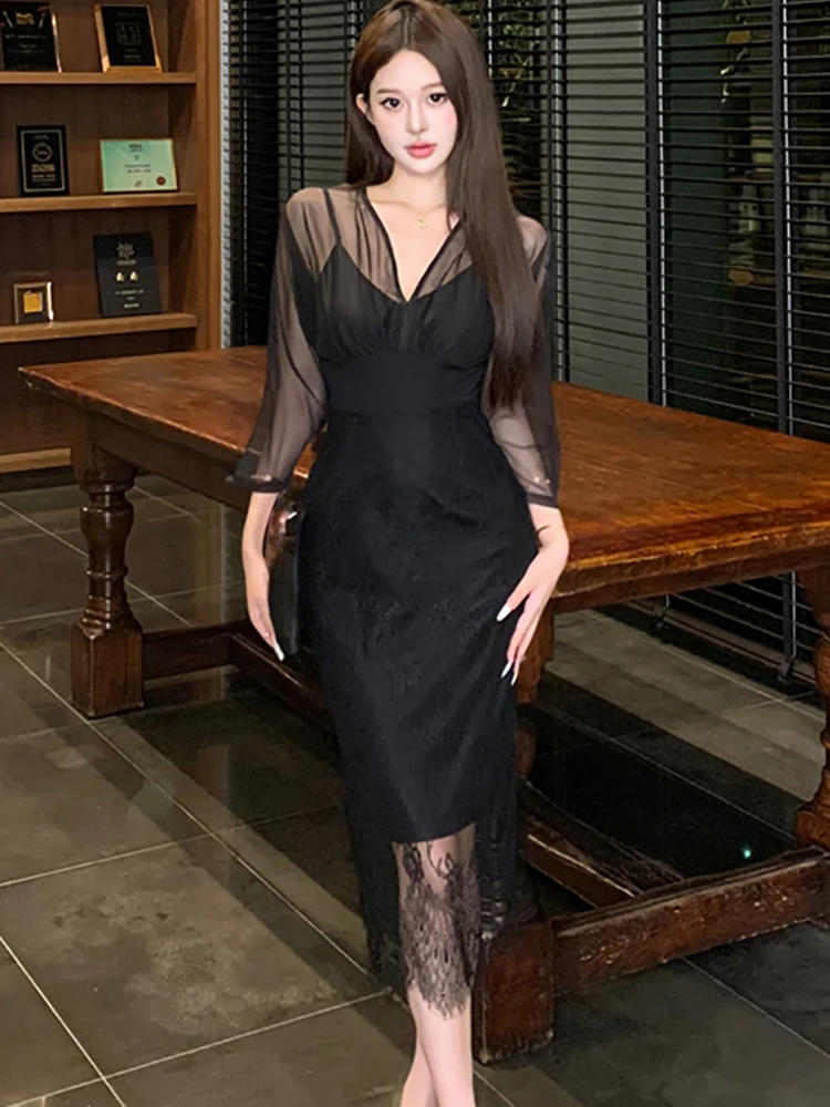ชุดเดรสยาวแขนยาวผ้าลูกไม้ซีทรูสีดำสไตล์เกาหลี  สำหรับงานปาร์ตี้  หรูหรา  สง่างาม  เซ็กซี่  รุ่นปี 2025