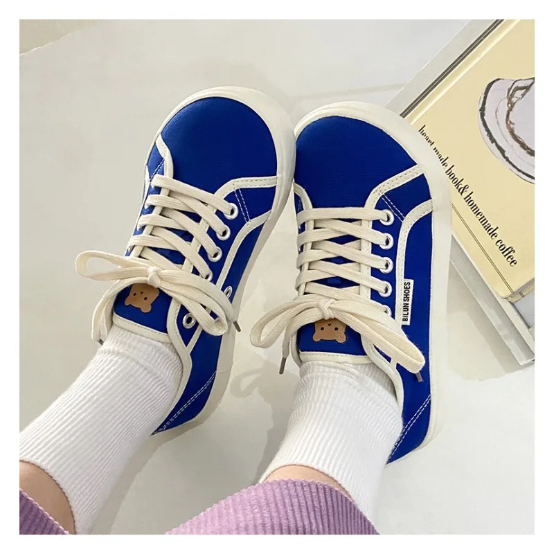 Designer Sneakers Canvas Shoes Women Low Top Sneakers Wide Toe Lace Up Zapatos Shoes 2023 Girls Red Blue Sneakers Girls Tenis