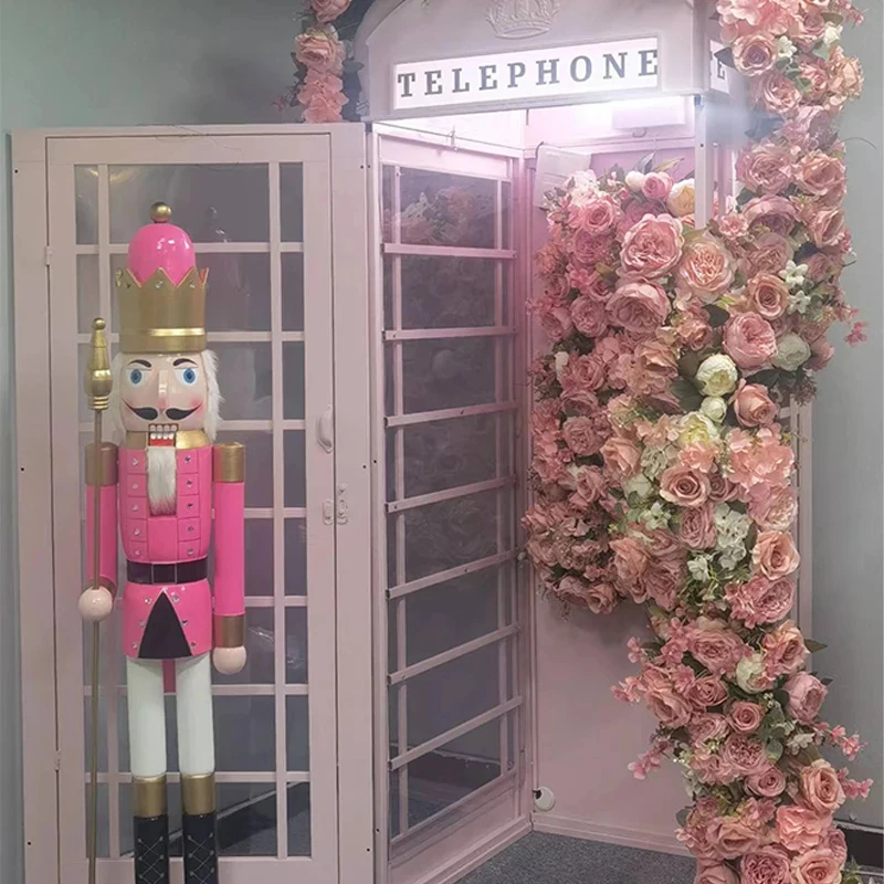 

custom.Factory Price Customized Metal Classic Phone Booth Wedding Decorations pink London Telephone Booth