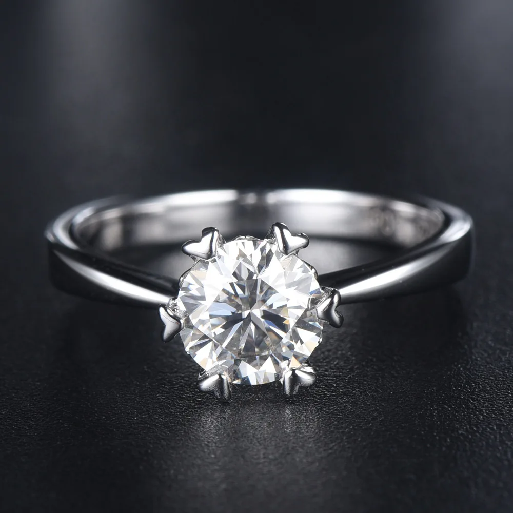 

Heart shaped six claw snowflake twisted arm moissani diamond ring S925 pure silver plated 18K gold PT950 platinum women's ring