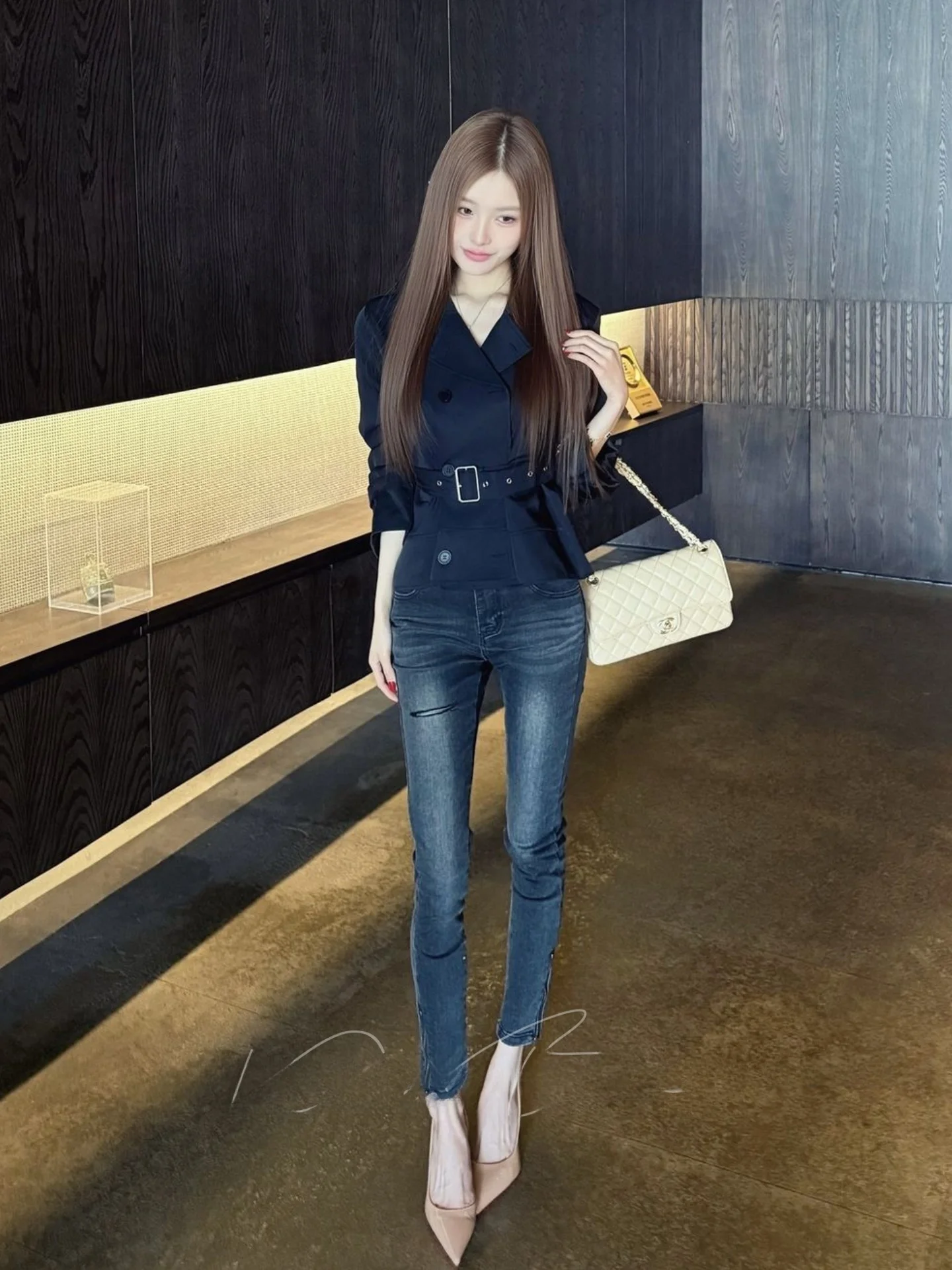

Spring Autumn American Black Grey Ripped Denim Jeans Women Side Zipper Design Slimming Nine Point Small Foot Pants