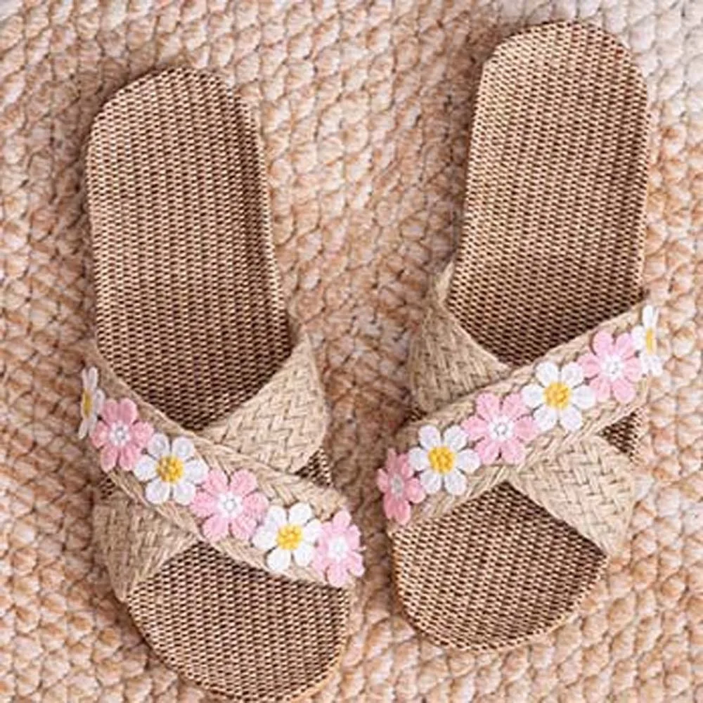 

1 Pair Retro Linen Flip Flops Flower Bohemian Style Ethnic Style Slippers Flat Bottomed TPR Straw Beach Slippers Seaside