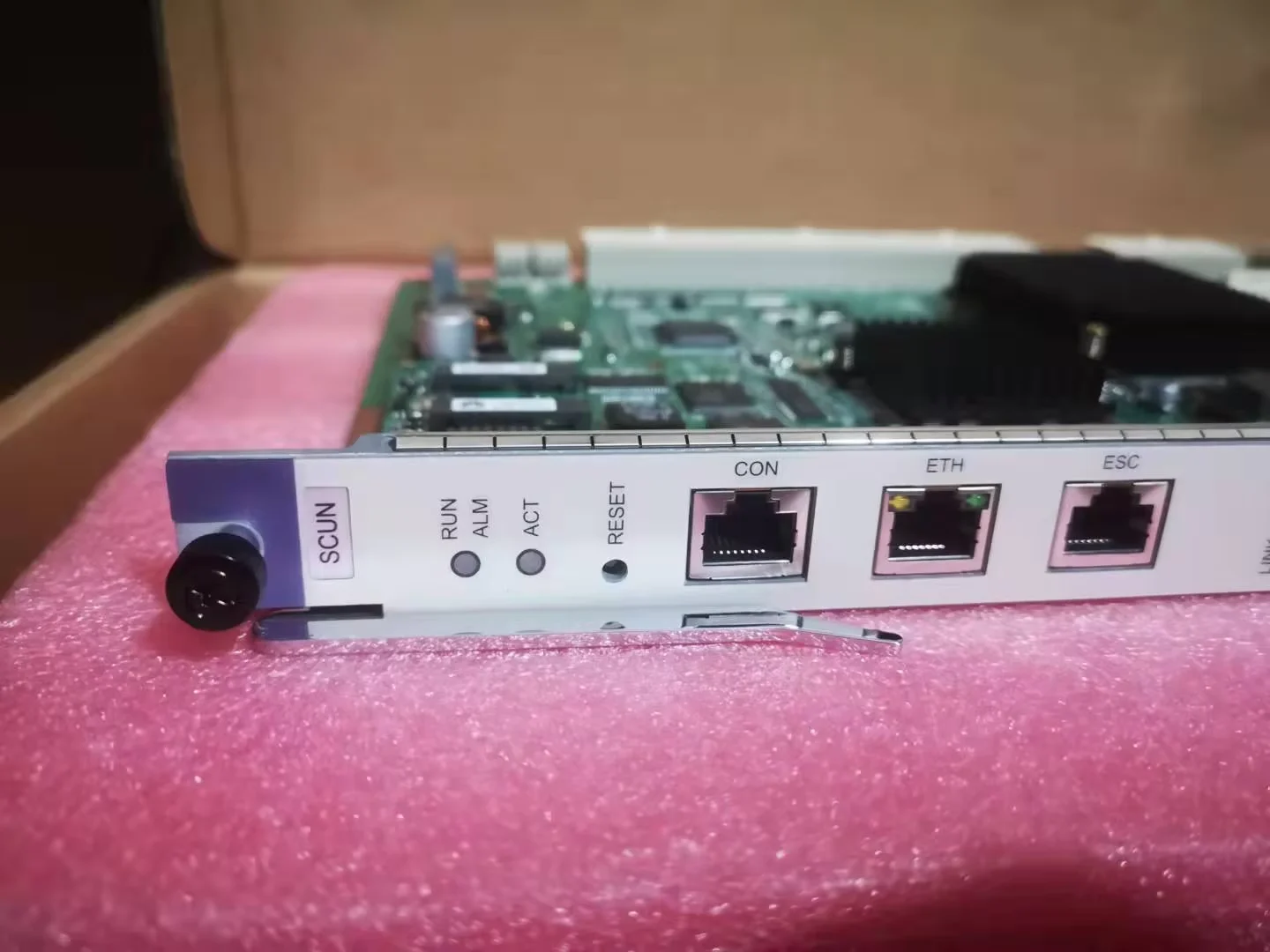 

HW SCUN Uplink Control Panel, MA5680T, MA5683T, OLT