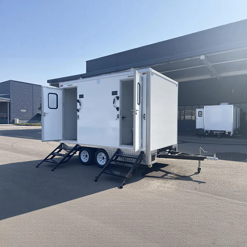 Dual Axle 4.2m 3+1 Station Mobile Toilet Trailer Large Space Customized for Campground Public Park Outdoor Resort