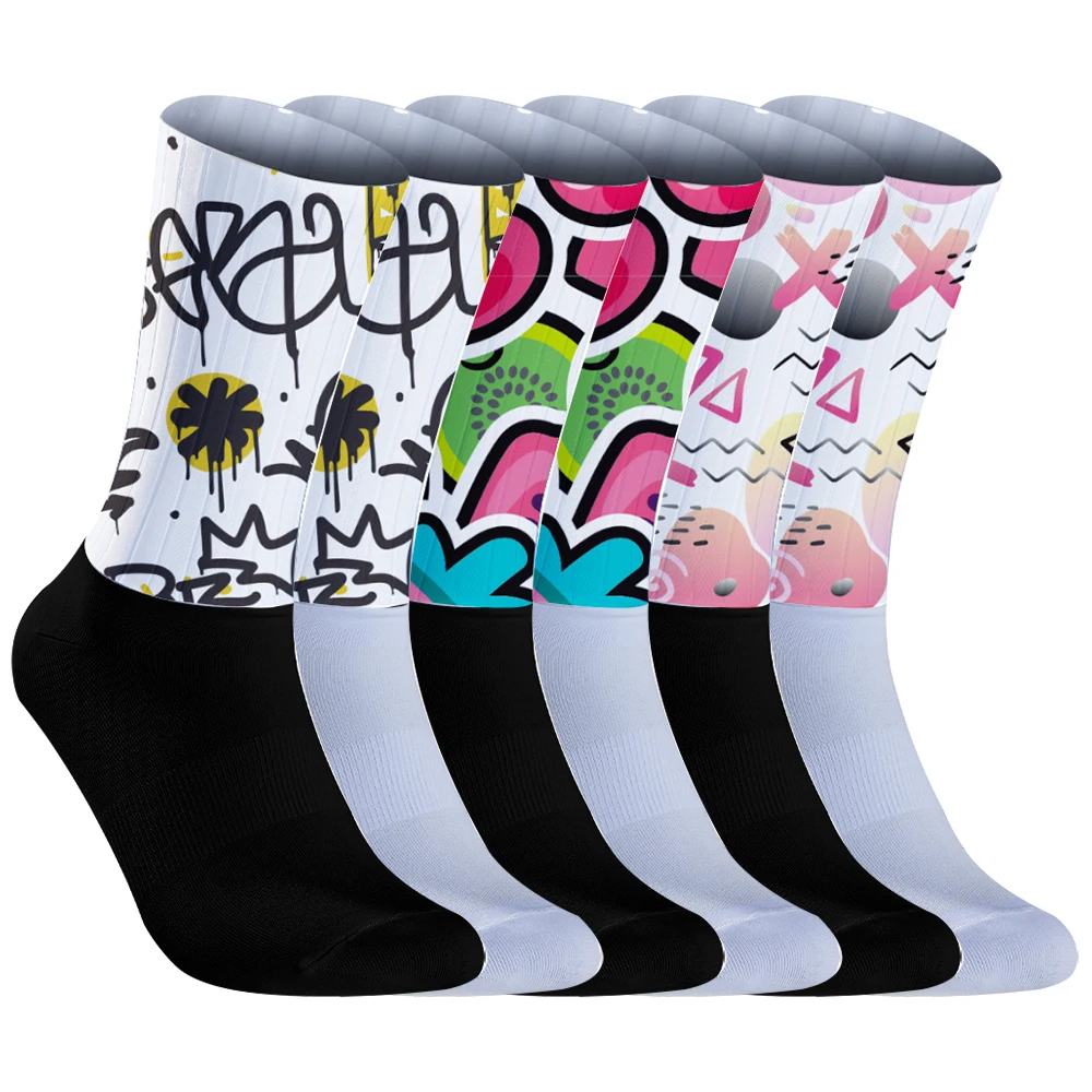 

2025 Новые профессиональные спортивные велосипедные носки, высокая эластичность, впитывание пота и впитывание влаги.