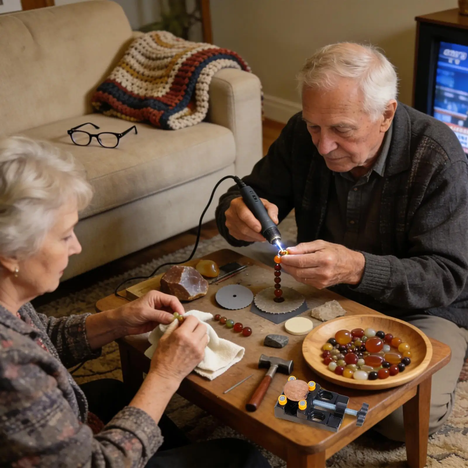 

Мини-зажим для тисков, многофункциональный портативный регулируемый сверлильный инструмент, проекты «сделай сам», настольные тиски, ручка для резьбы по ювелирным изделиям, ремонт часов