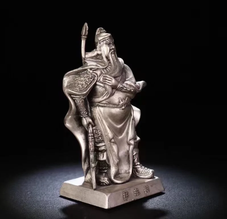 Silver-plated Emperor Guan Gong, small metal Buddha  car ornaments, art statues figures