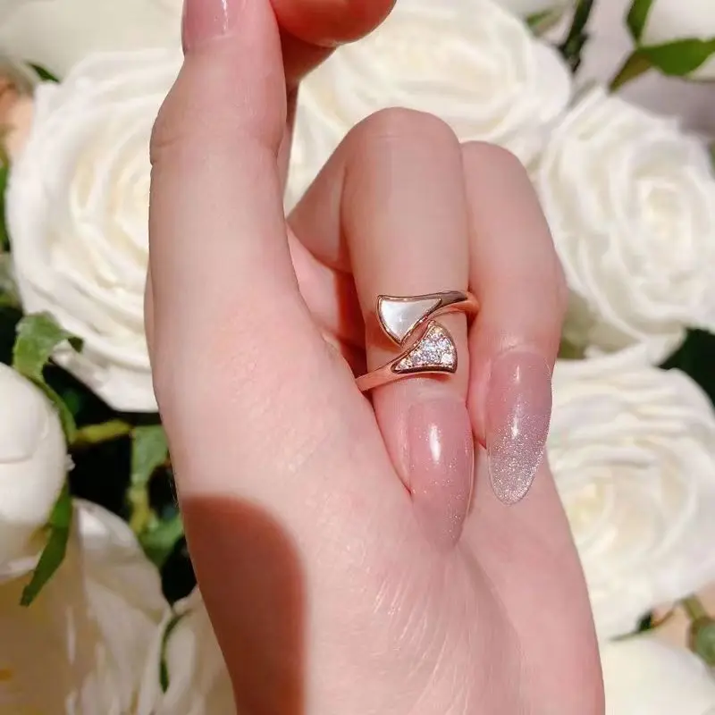 Rose gold inlaid with natural stone fan-shaped skirt zircon ring Women's personalized fashion luxury brand party Fine jewelry