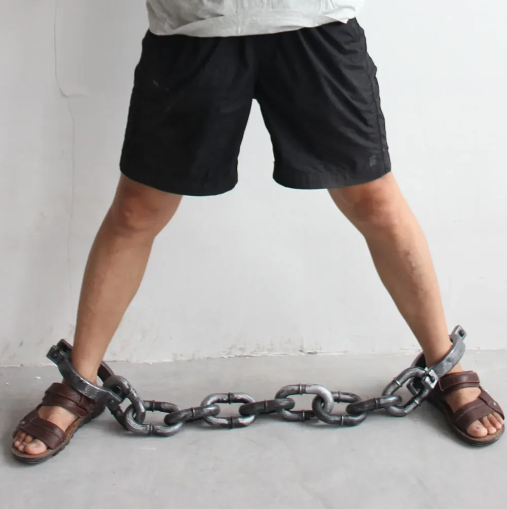 Cadena de esposas para Halloween, grillete de plástico, accesorio de Terror para decorar la noche, Cosplay, prisionero, Halloween
