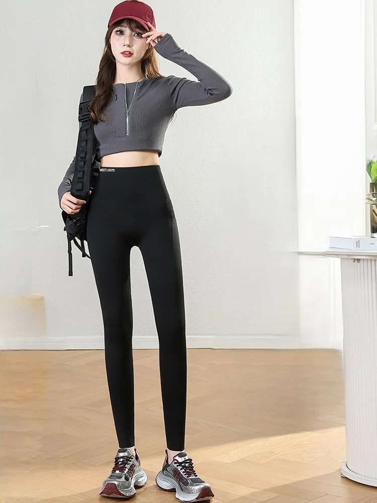 Pantalons de yoga pour femmes, peau nue, bas de cloche, forme tactile, coupe latérale extérieure, antidérapant, musculation, trois-quarts, mi-mollet