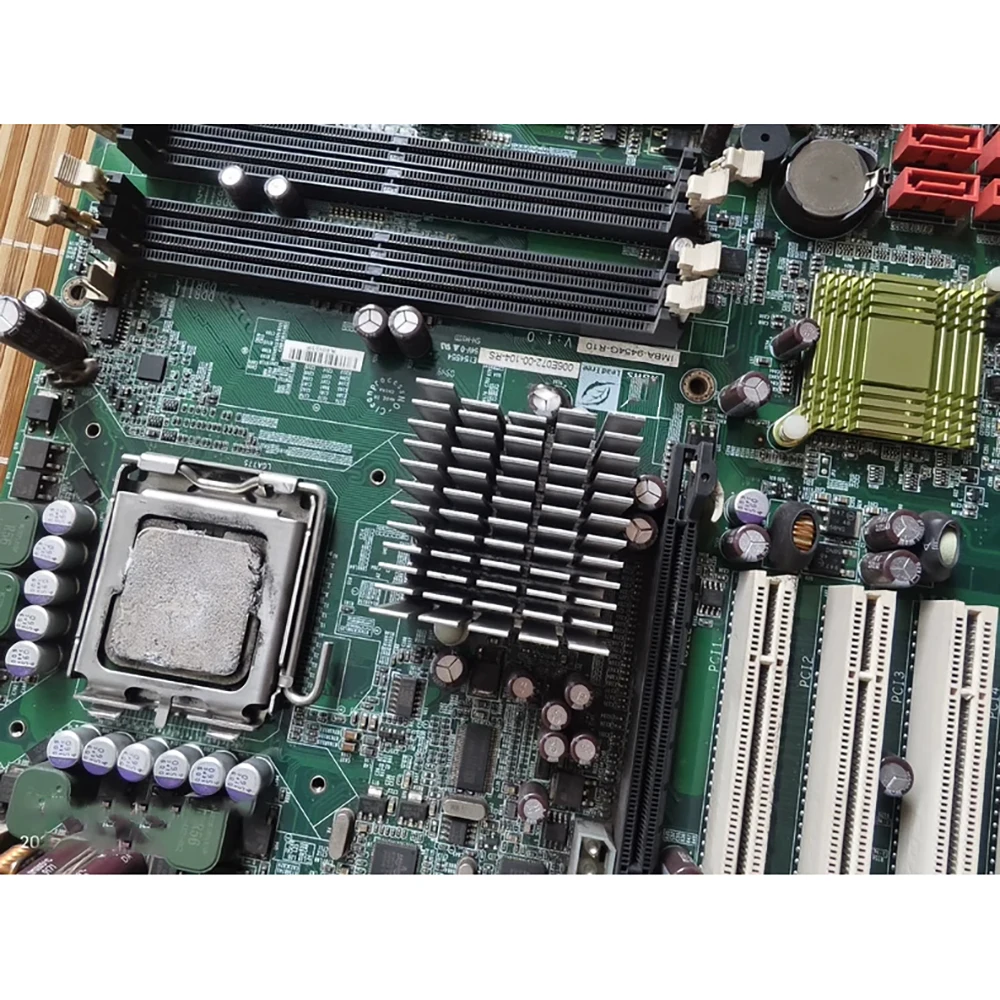 

Industrial Motherboard With 6 PCI Slots IMBA-9454G-R10