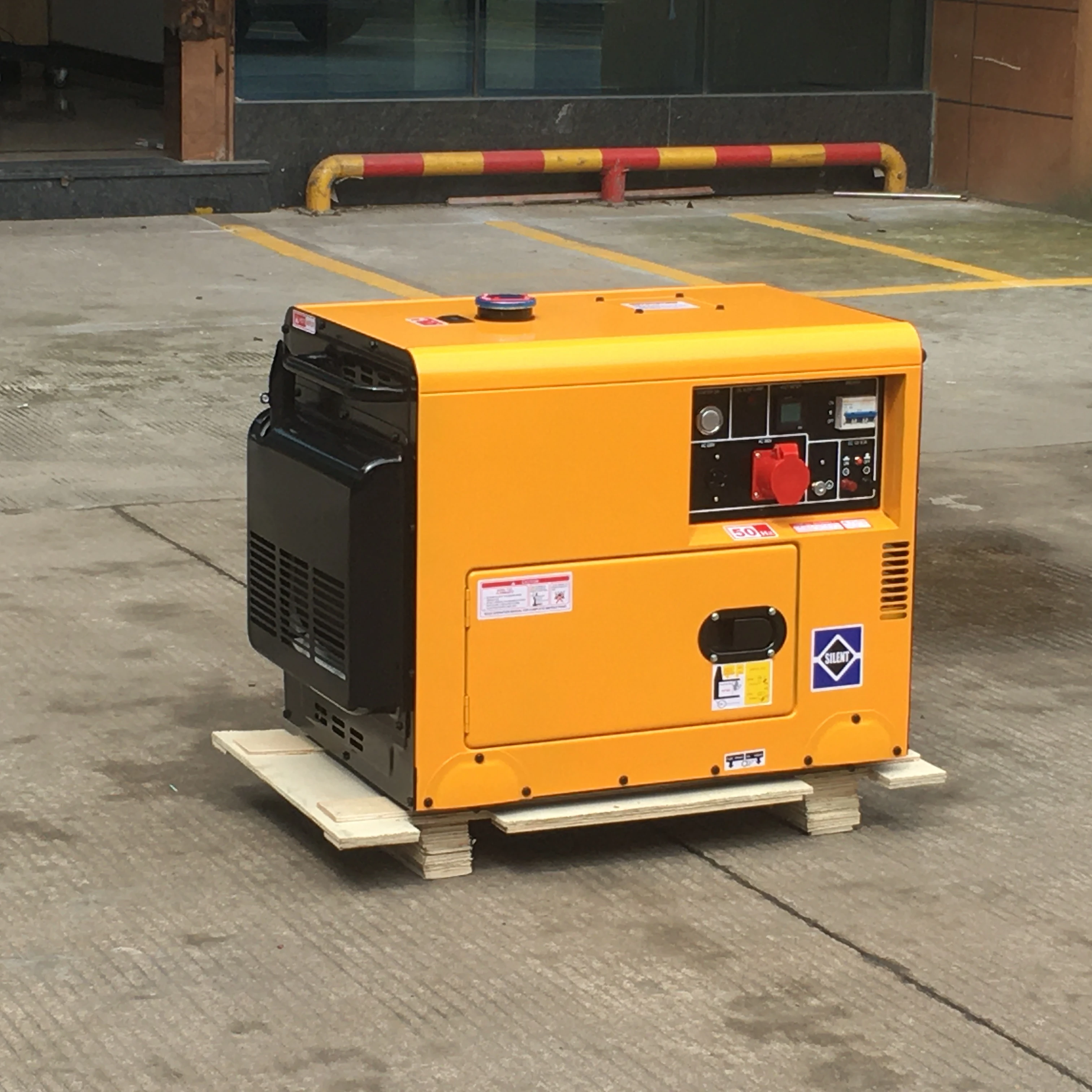 

5kw 5kva remote control portable silent diese l generator