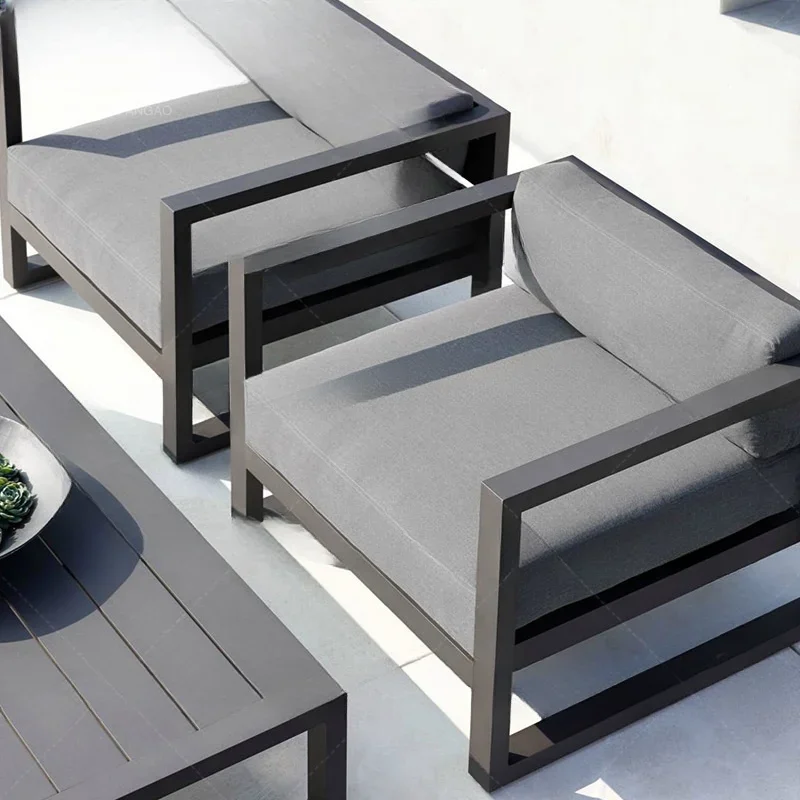 Nordic Outdoor Sofa ze stali nierdzewnej Stolik kawowy Połączenie Salon Dziedziniec Hotel Ogród Sofa zewnętrzna ze stopu aluminium