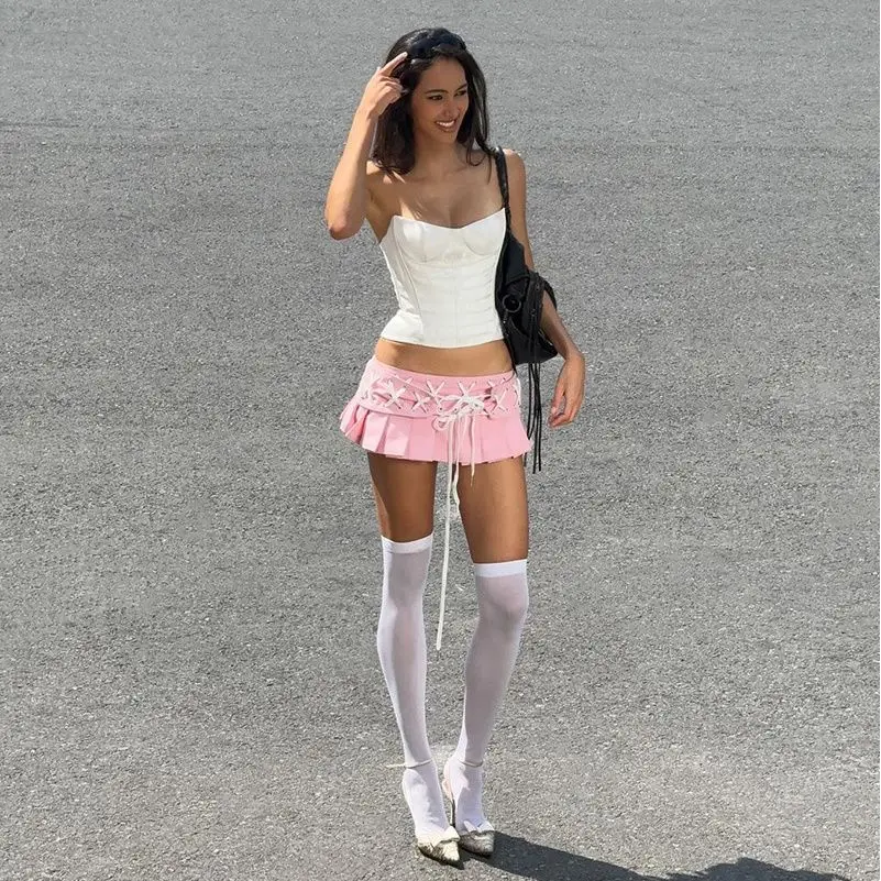 Personalized contrasting pink pleated skirt sweet spicy sexy pure korean gothic desire low waisted ultra short skirt for women