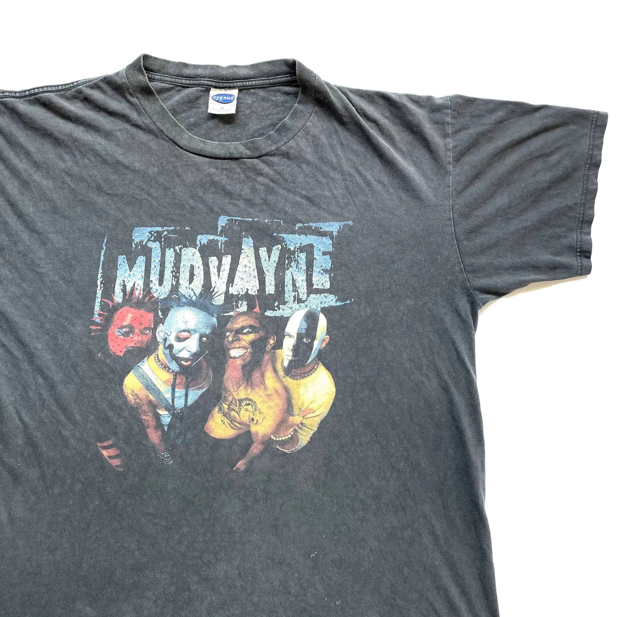 Vintage 2001 Mudvayne Band Photo T Shirt size XL (W 25 x L 28)