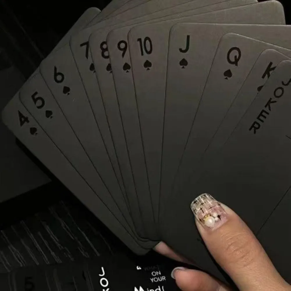 9 * 6 cm Czysta czarna srebrna folia Stemplowane karty do gry Cardistry, pełny zestaw, magiczne rekwizyty 54 szt. kart