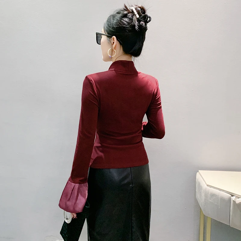 Women's Long Sve Floing Base irt Square Collar Bell Sve T-irt Autumn Winter Street Sle Slim Fit  Color Top