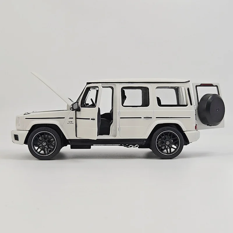 1:24 G63 W464 2026 G65 SUV Luxus-Automodell aus Legierung, Druckguss-Metall Geländewagen-Modell, Hochdetaillierte Sammlerstück-Dekoration – Detail 8