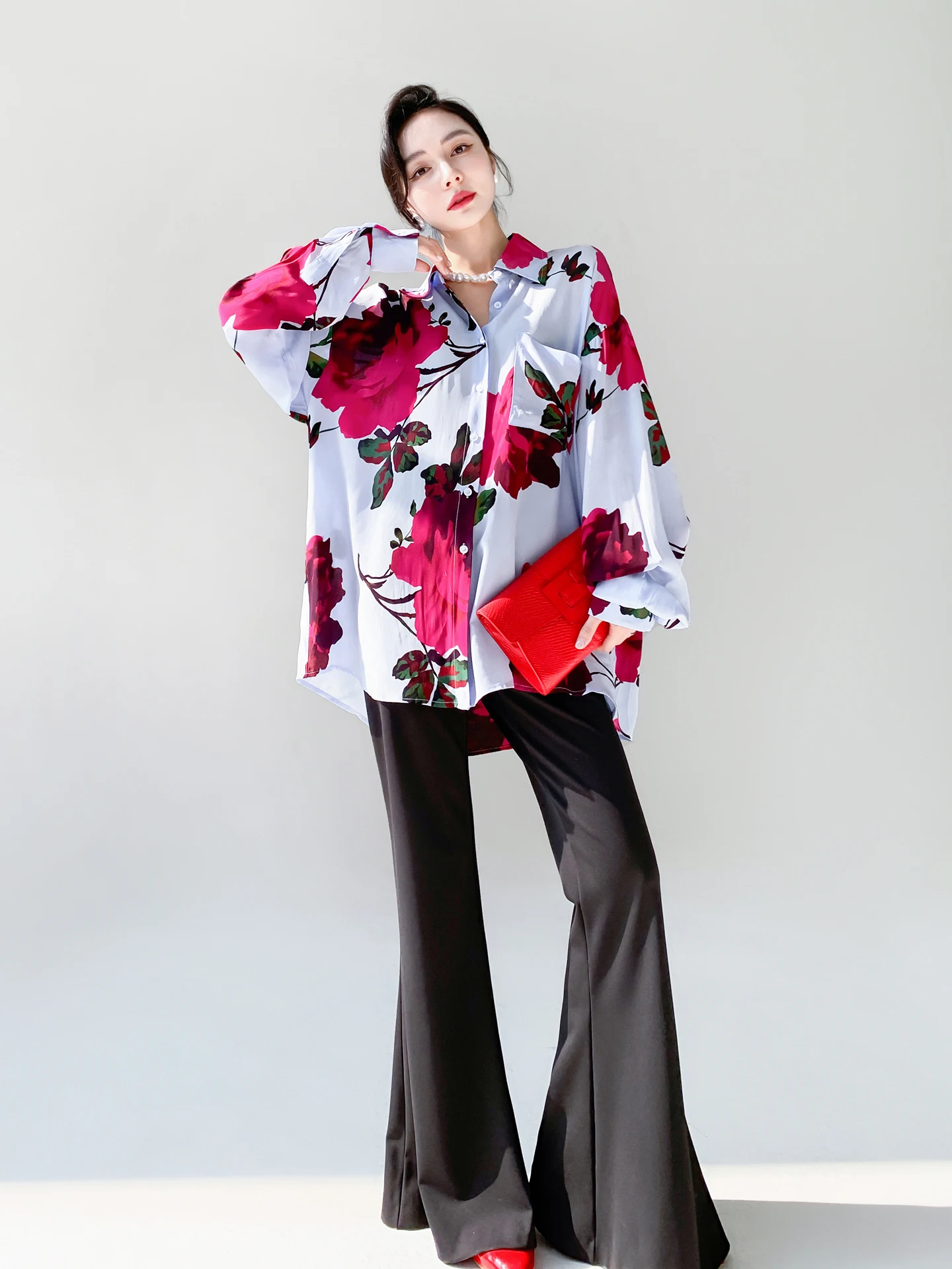 

Aksaya High-End Hong Kong Style Vintage Print Loose Long Sleeve Women's Shirt Spring New Arrival Breathable Polyester Fabric